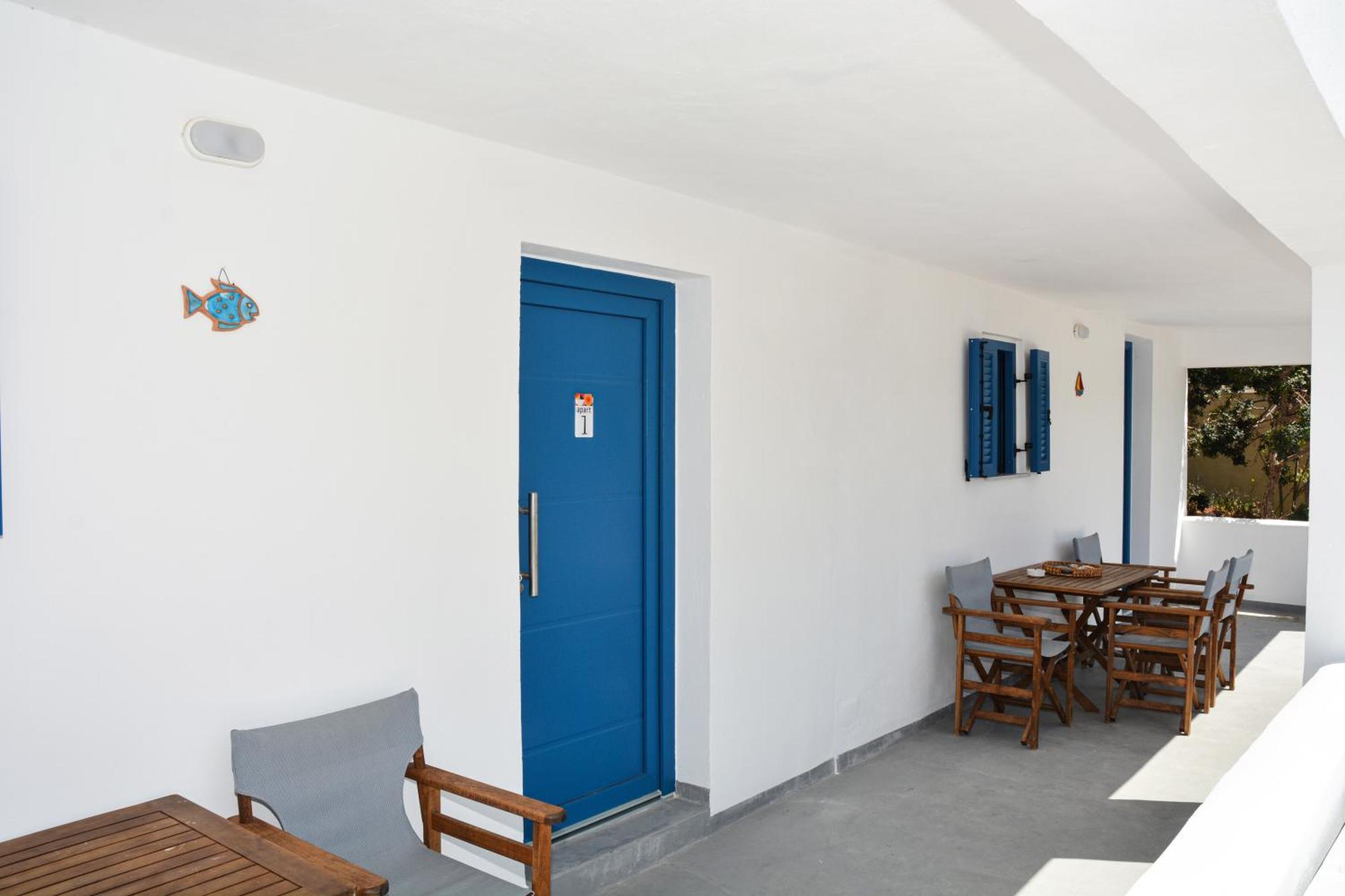 Thea Apartments Emporeiós 외부 사진